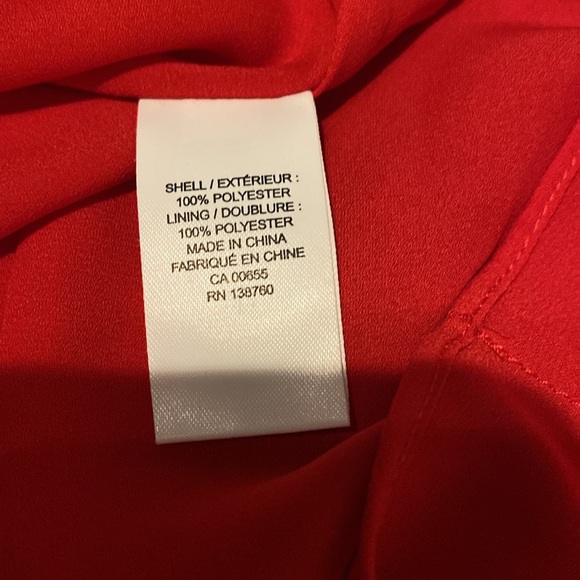 RW&CO red pleated sleeveless top - Picture 6 of 8